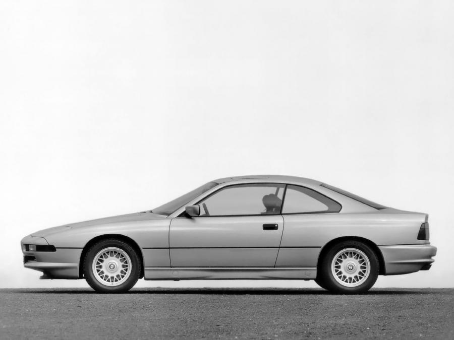  BMW 850i 1989 года  (фото 26 из 27)